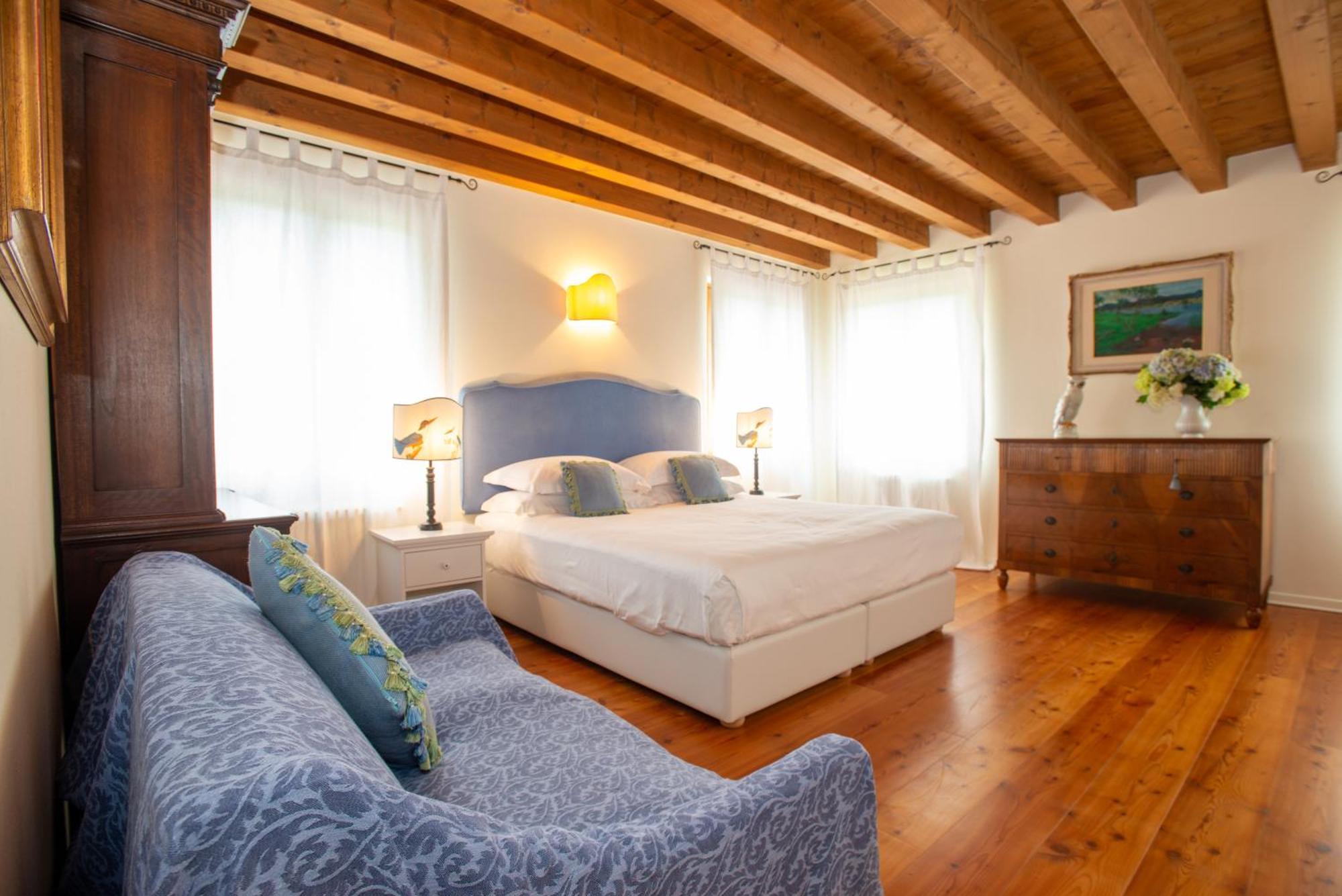 Villa Tenuta Castagnera