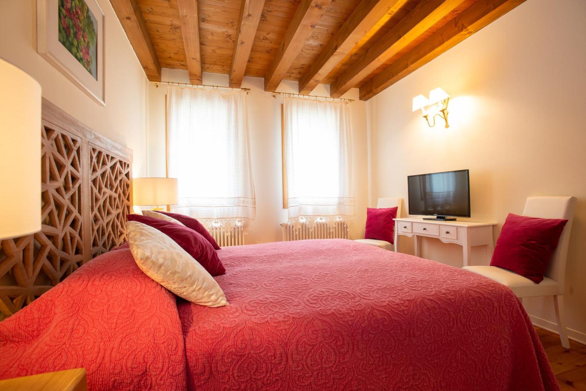 Tenuta Castagnera Villa Tarzo