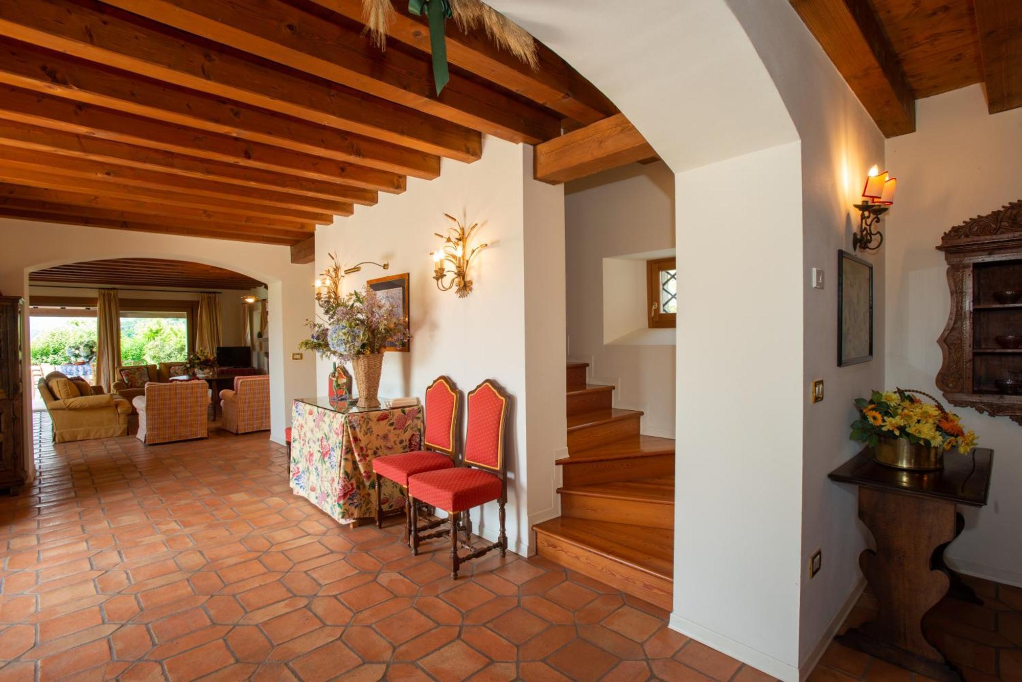 Villa Tenuta Castagnera *
